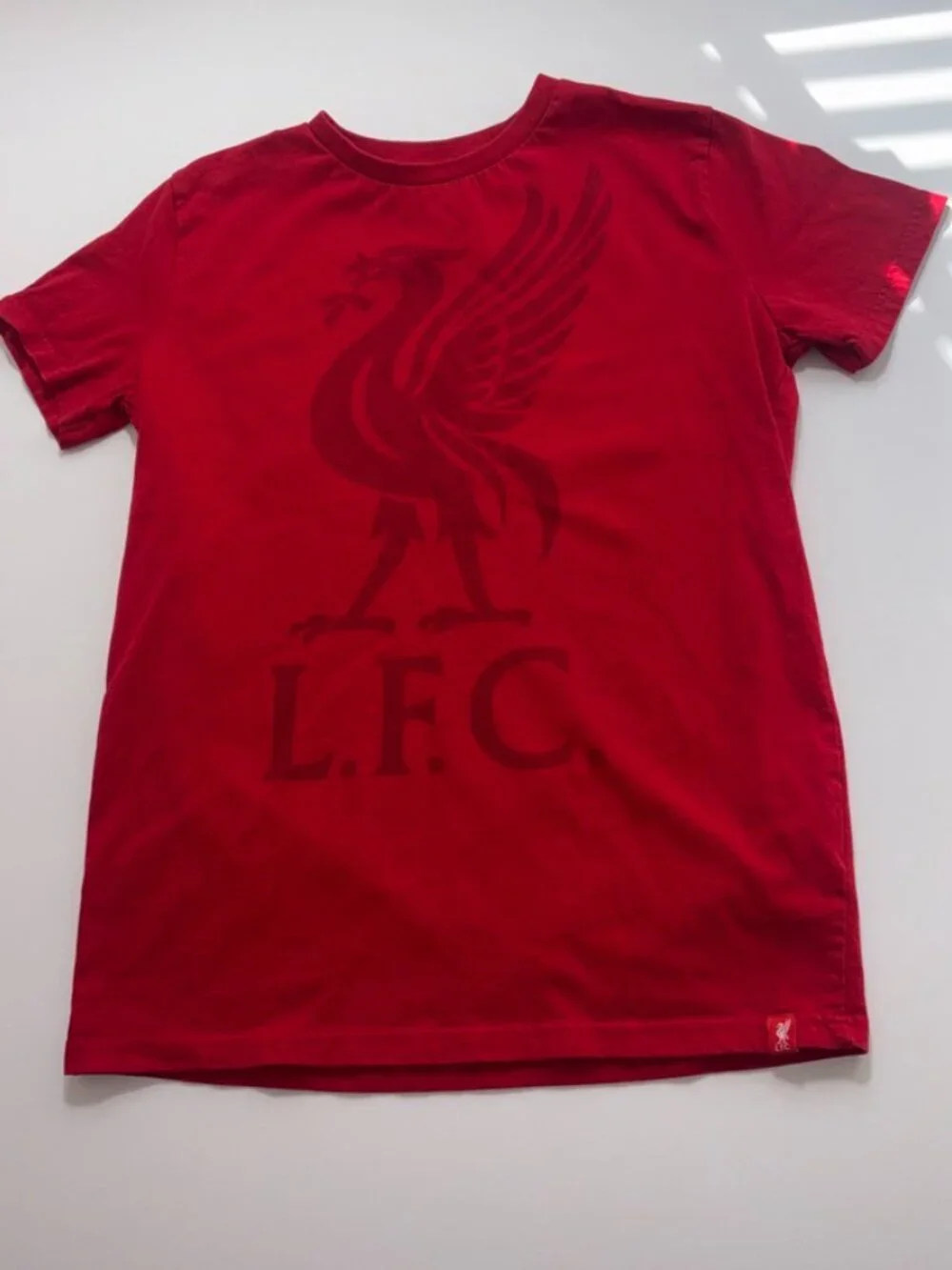 Kids' LFC Liverpool Futbol Soccer Short Sleeve Tee-Shirt size M (11-12Y) Red